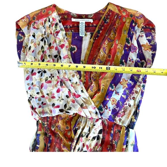 Diane Von Furstenburg Zora Dress EUC SZ 4 - Picture 11 of 13